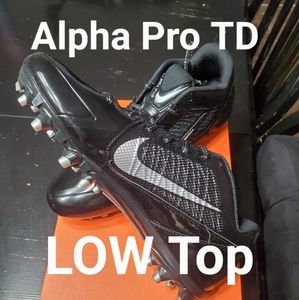 NEW IN BOX Nike Alpha Pro TD LOW Black Football Cleats Size 11